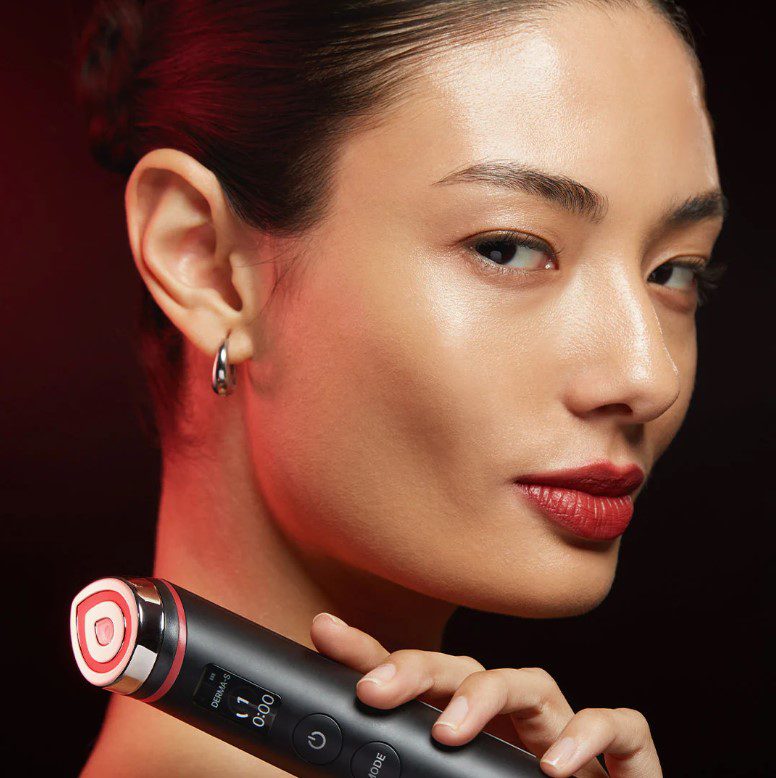 Medicube brand ambassadors sharing skincare routines